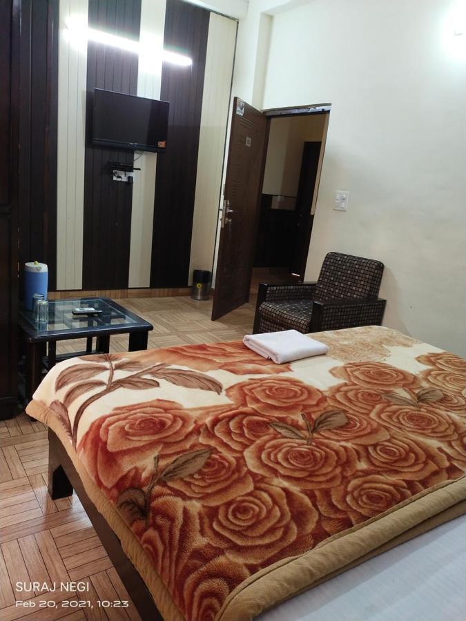 Hotel Vishla Palace By Uttarakhand Hotel Hospitality Narendra Nagar Экстерьер фото