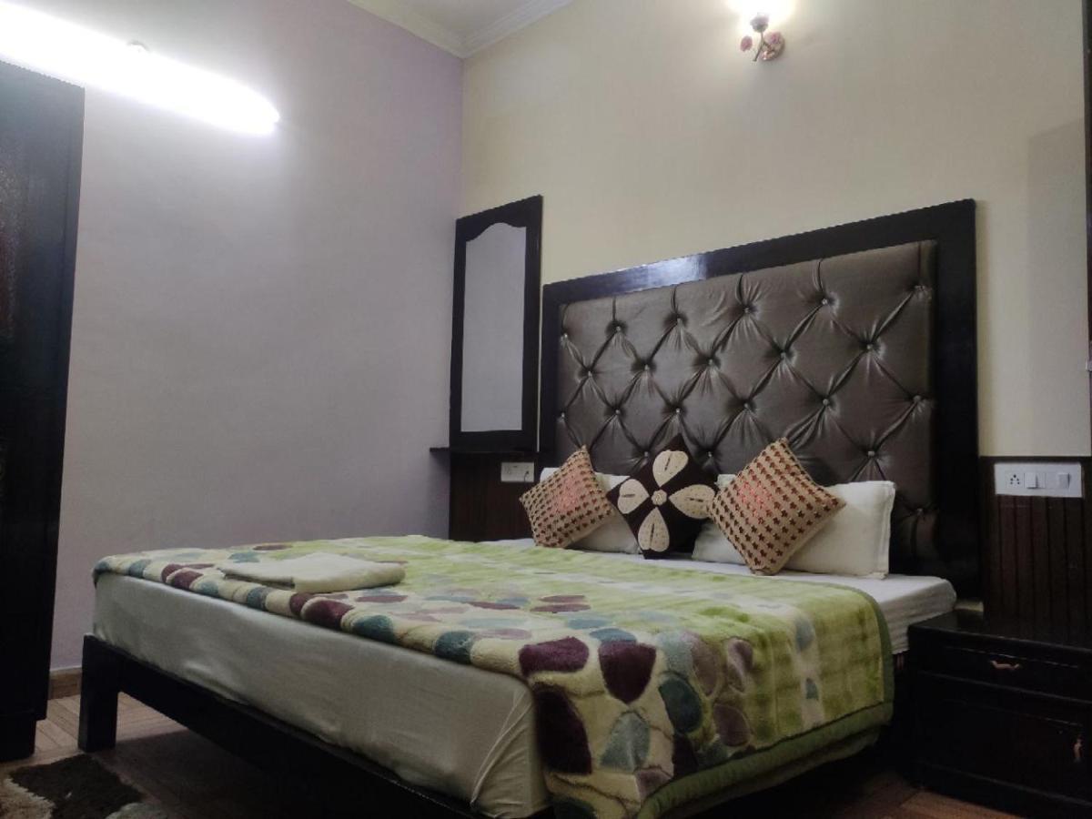Hotel Vishla Palace By Uttarakhand Hotel Hospitality Narendra Nagar Экстерьер фото