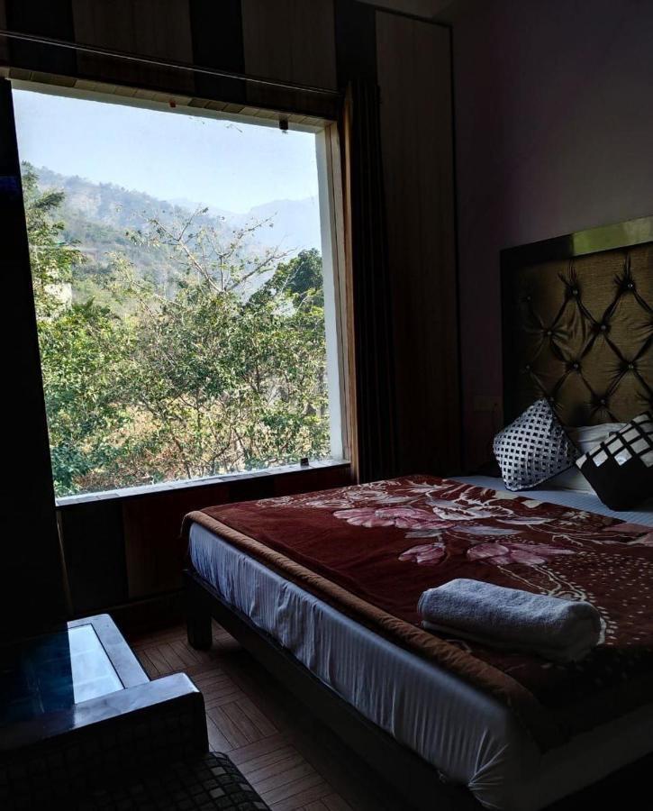 Hotel Vishla Palace By Uttarakhand Hotel Hospitality Narendra Nagar Экстерьер фото