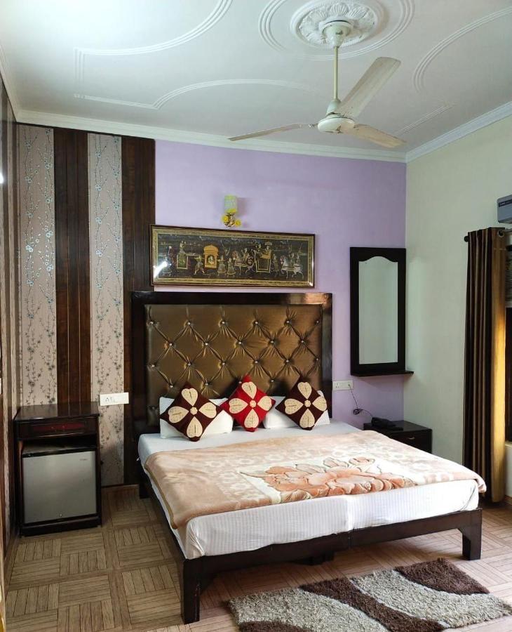 Hotel Vishla Palace By Uttarakhand Hotel Hospitality Narendra Nagar Экстерьер фото